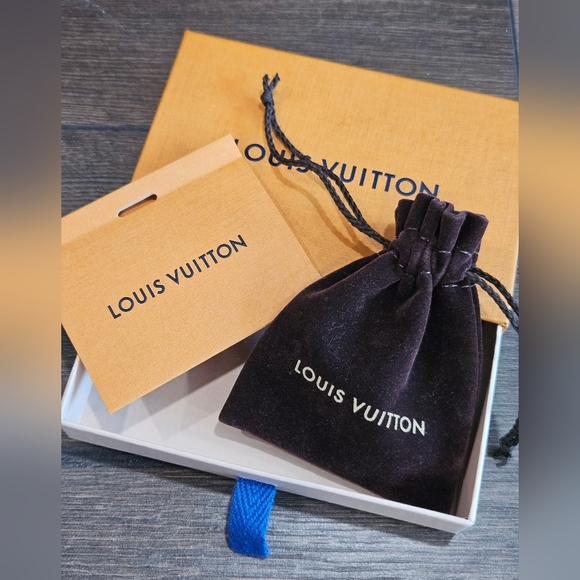 Louis Vuitton Damier Wood Monogram Cufflinks W/Box - Picture 6 of 16